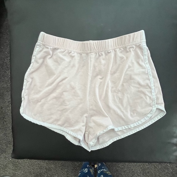 Pink shorts with white - Picture 1 of 3